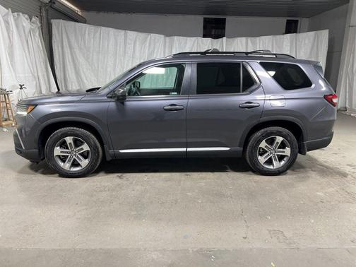 2023 Honda Pilot EX-L 7-Passenger