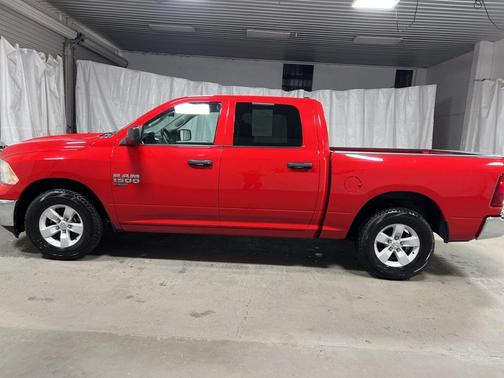 2022 RAM 1500 Classic SLT