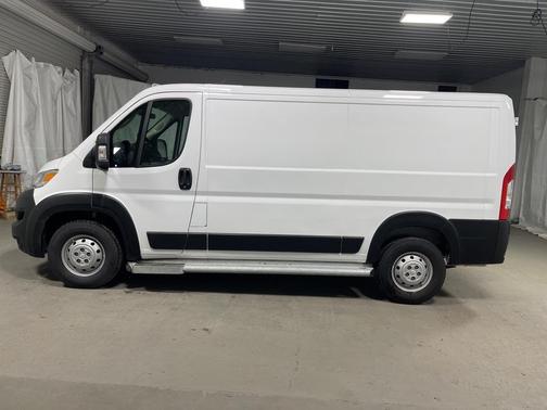 2023 RAM ProMaster 2500 Base