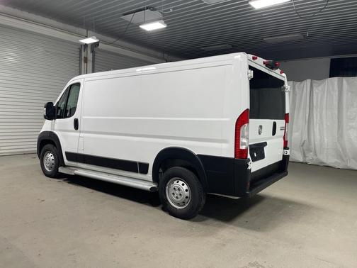 2023 RAM ProMaster 2500 Base