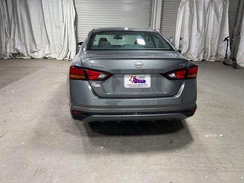 Gun Metallic 2024 Nissan Altima 2.5 SV