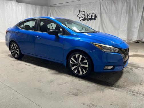 Electric Blue Metallic 2020 Nissan Versa 1.6 SR