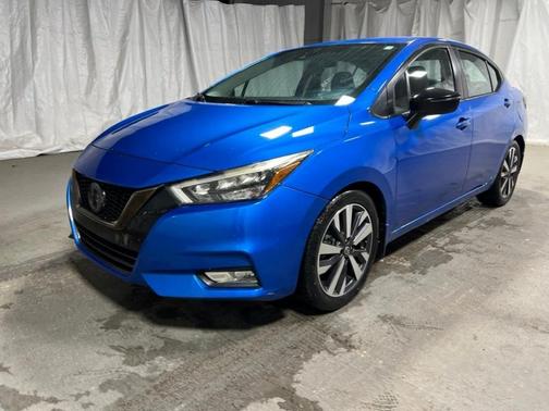 Electric Blue Metallic 2020 Nissan Versa 1.6 SR