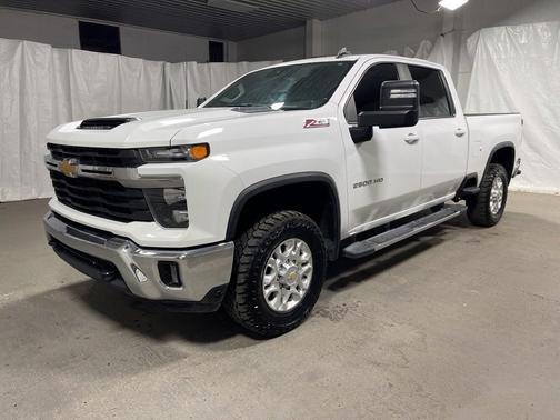 2024 Chevrolet Silverado 2500 LT