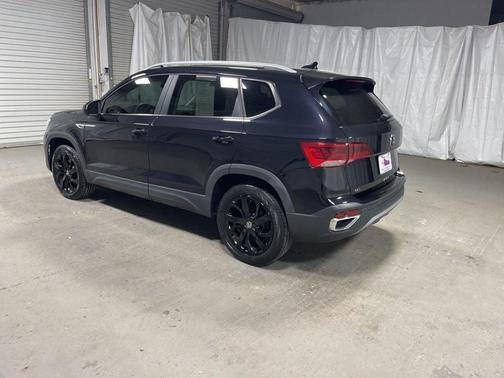 2022 Volkswagen Taos 1.5T SEL