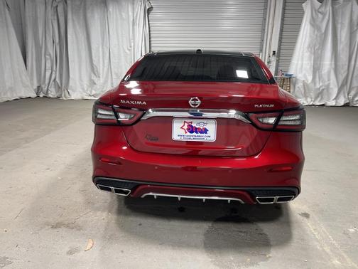 2022 Nissan Maxima Platinum