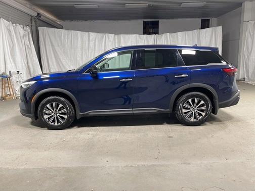 2023 INFINITI QX60 Pure