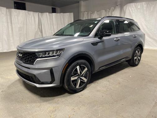 2023 Kia Sorento S
