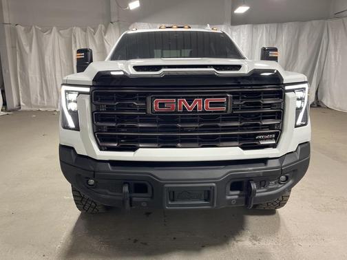 2024 GMC Sierra 2500 AT4X