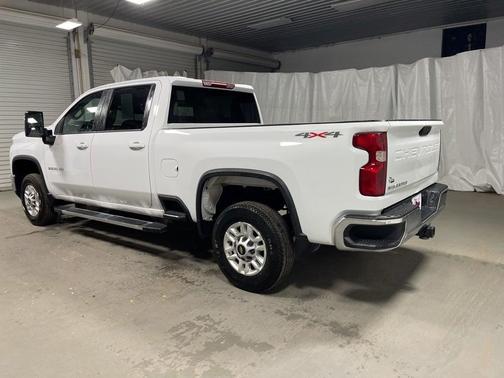 2024 Chevrolet Silverado 2500 LT