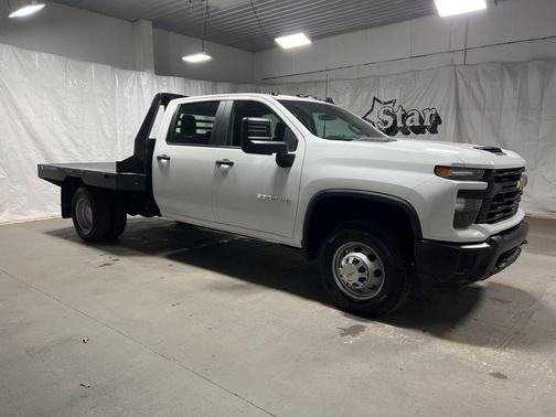 2025 Chevrolet Silverado 3500 WT