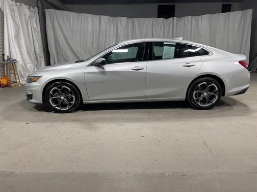 2022 Chevrolet Malibu LT