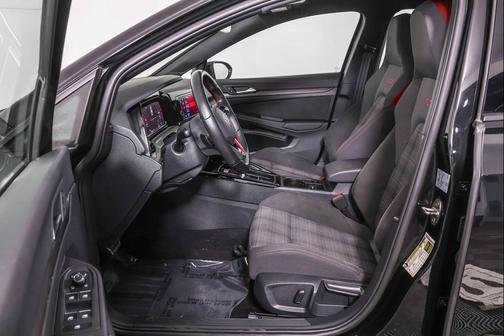 2024 Volkswagen Golf GTI 2.0T S DSG