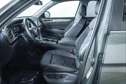 2026 Volkswagen Atlas 2.0T SE w/Technology 4MOTION