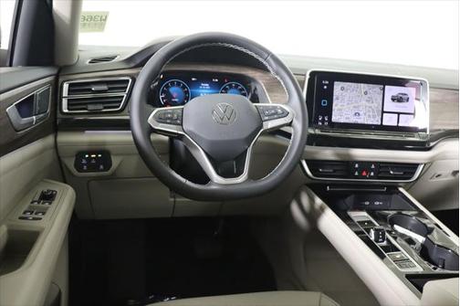 2025 Volkswagen Atlas 2.0T SEL