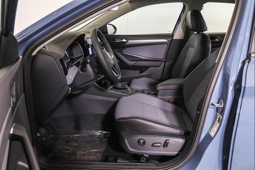 2026 Volkswagen Jetta 1.4T SE