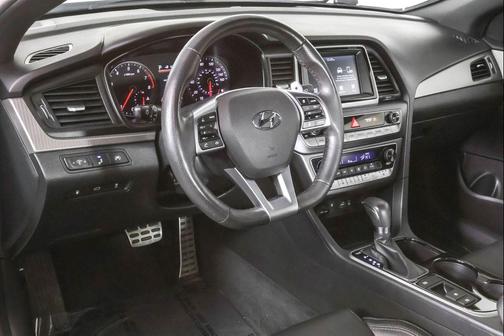 2019 Hyundai SONATA Sport