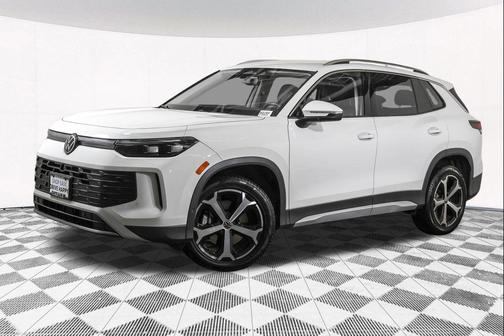 2025 Volkswagen Tiguan 2.0T SE 4MOTION