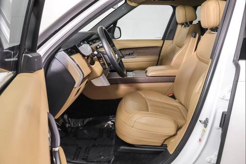 2024 Land Rover Range Rover P400 SE