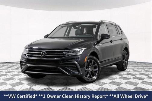Black Metallic 2024 Volkswagen Tiguan 2.0T SE 4MOTION