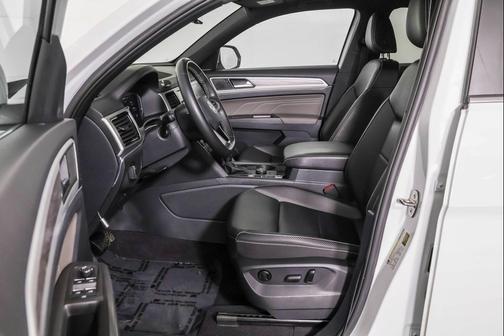 Pure White 2023 Volkswagen Atlas Cross Sport 2.0T SE w/Technology 4MOTION