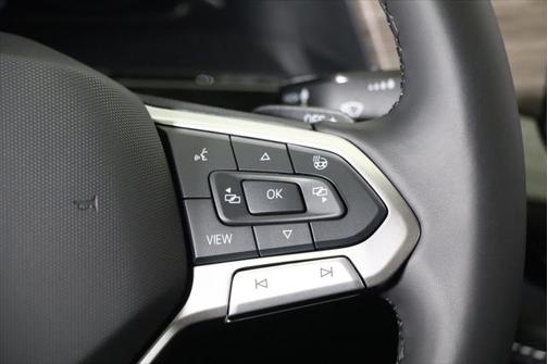 2025 Volkswagen Atlas 2.0T SEL Premium R-Line 4MOTION