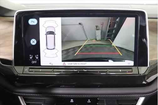 2025 Volkswagen Atlas 2.0T SE w/Technology 4MOTION