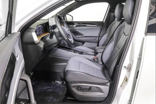 2025 Volkswagen Tiguan 2.0T SEL R-Line 4MOTION