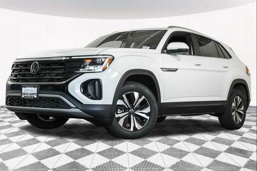 2025 Volkswagen Atlas Cross Sport 2.0T SE