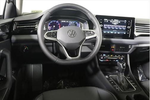 2025 Volkswagen Jetta 1.5T SEL