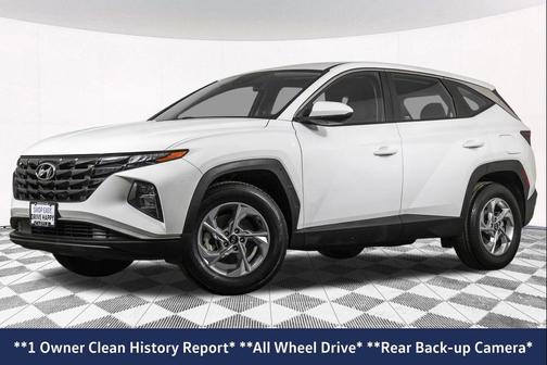 2023 Hyundai TUCSON SE