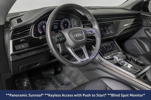 Mythos Black Metallic 2023 Audi Q8 55 Premium