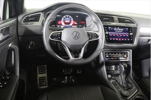 2024 Volkswagen Tiguan 2.0T SE R-Line Black 4MOTION