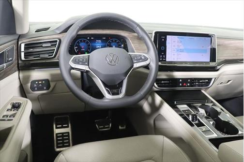 2025 Volkswagen Atlas 2.0T SEL Premium R-Line 4MOTION