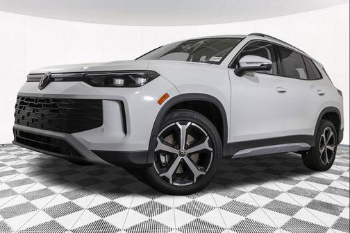 2025 Volkswagen Tiguan 2.0T SE 4MOTION