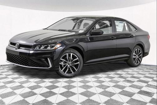 Deep Black Pearl 2026 Volkswagen Jetta 1.4T SE