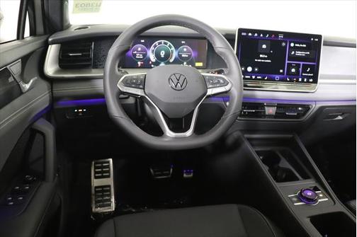 2025 Volkswagen Tiguan 2.0T SE R-Line Black 4MOTION