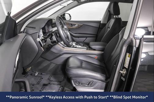 2022 Audi Q8 55 Premium