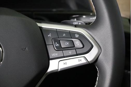 2025 Volkswagen Atlas 2.0T SE w/Technology 4MOTION