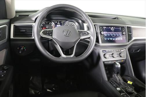 2021 Volkswagen Atlas 3.6L SE w/Technology