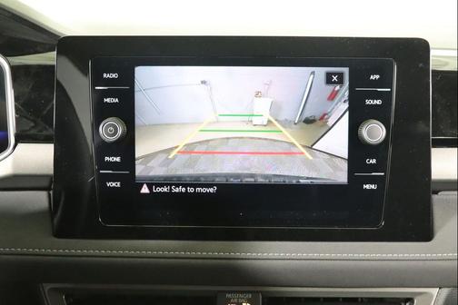 2025 Volkswagen Taos 1.5T SE Black