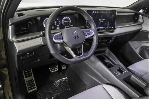 2026 Volkswagen Tiguan 2.0T SE R-Line Black 4MOTION