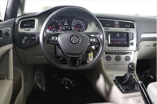 2015 Volkswagen Golf TSI S 2-Door