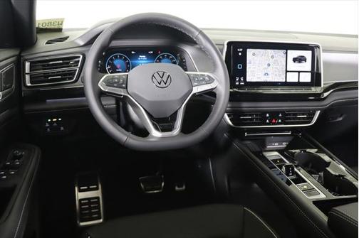 2025 Volkswagen Atlas Cross Sport 2.0T SEL Premium