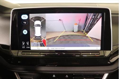 2025 Volkswagen Atlas Cross Sport 2.0T SEL Premium