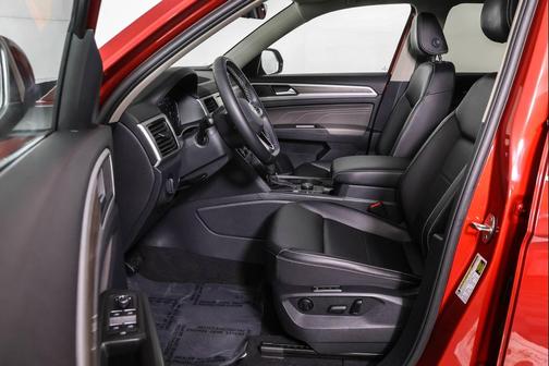 2022 Volkswagen Atlas 3.6L SEL