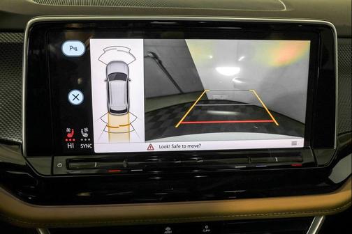 2026 Volkswagen Atlas Cross Sport 2.0T SEL