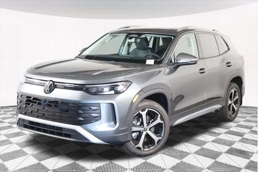 2025 Volkswagen Tiguan 2.0T SE 4MOTION