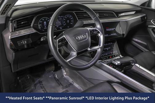 2024 Audi Q8 e-tron Prestige