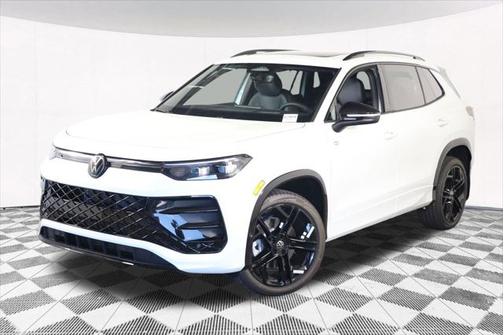 2025 Volkswagen Tiguan 2.0T SE R-Line Black 4MOTION